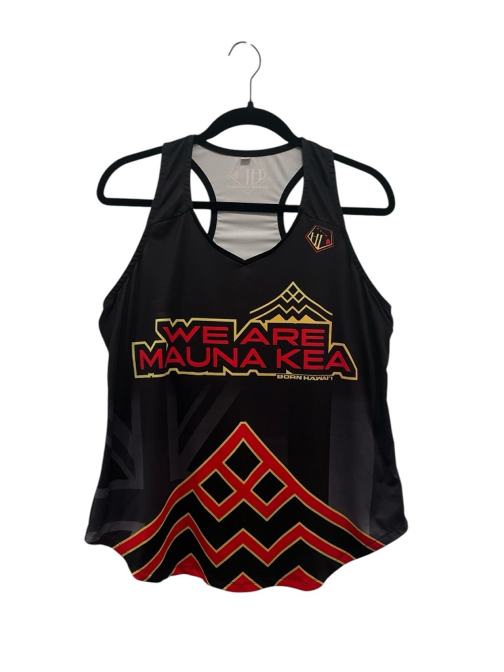 Born Hawai’i Ku Kia’i Mauna tank